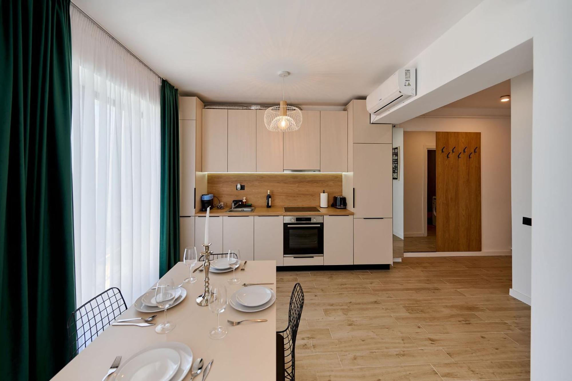 Stefinity In Infinity - Parking Apartament Mamaia
